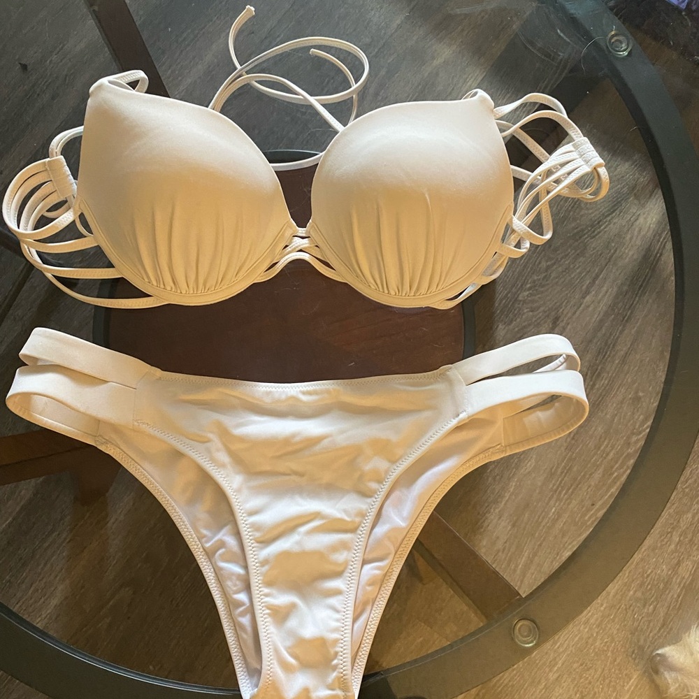White Bikini set